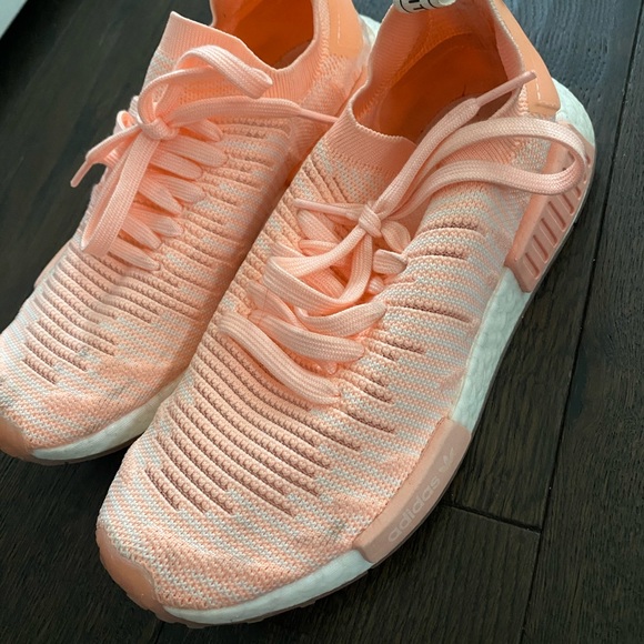 women’s adidas nmd’s - Picture 1 of 5